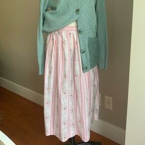 Vintage floral skirt